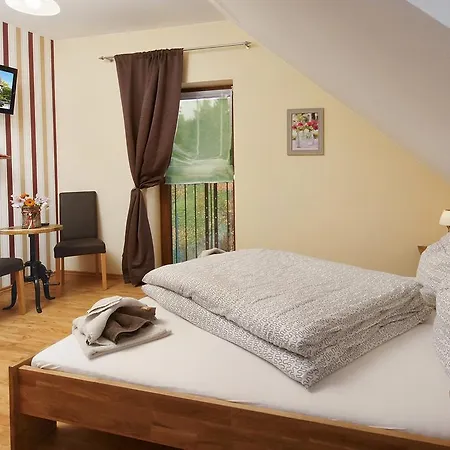 Penzion Gaestezimmer Hans-norbert Mack 4*